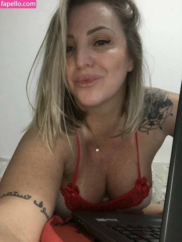 Milena Santos Onlyfans Photo Gallery 