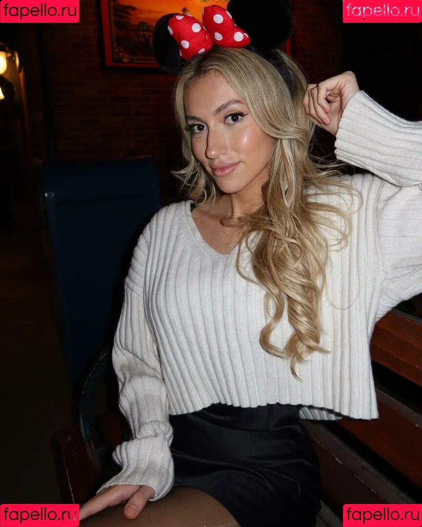 Clara Gomez Onlyfans Photo Gallery 