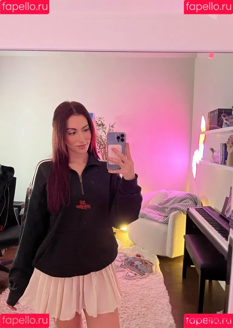 Clara Gomez Onlyfans Photo Gallery 