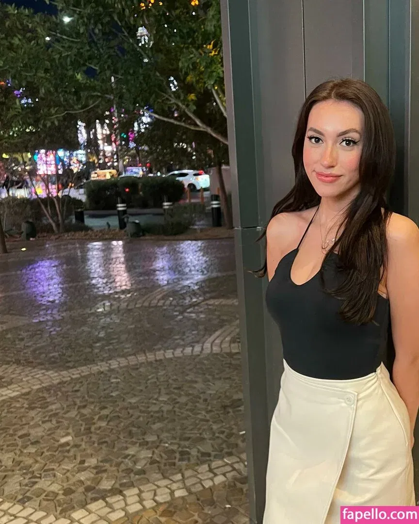 Clara Gomez Onlyfans Photo Gallery 