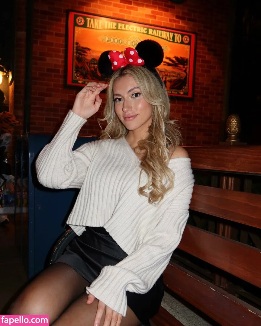 Clara Gomez Onlyfans Photo Gallery 