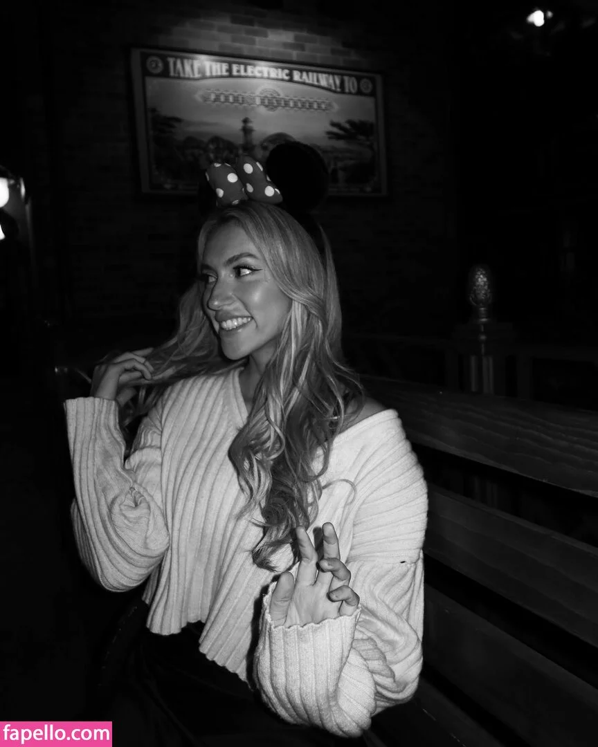 Clara Gomez Onlyfans Photo Gallery 