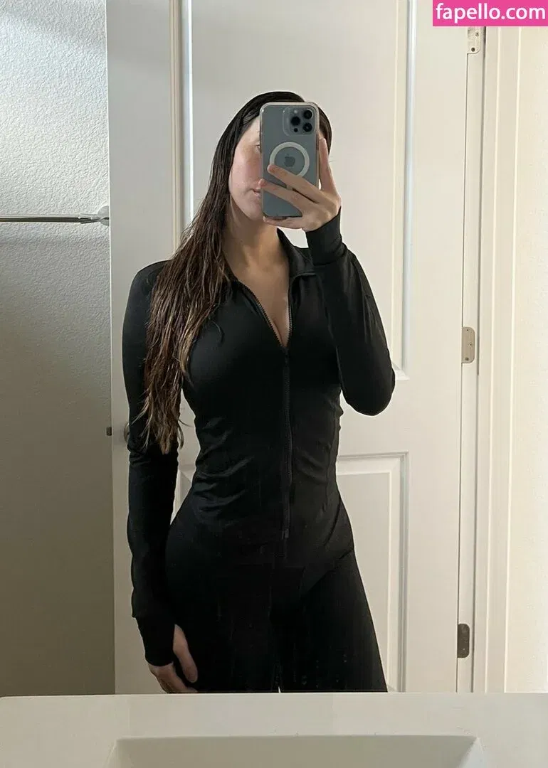 Clara Gomez Onlyfans Photo Gallery 