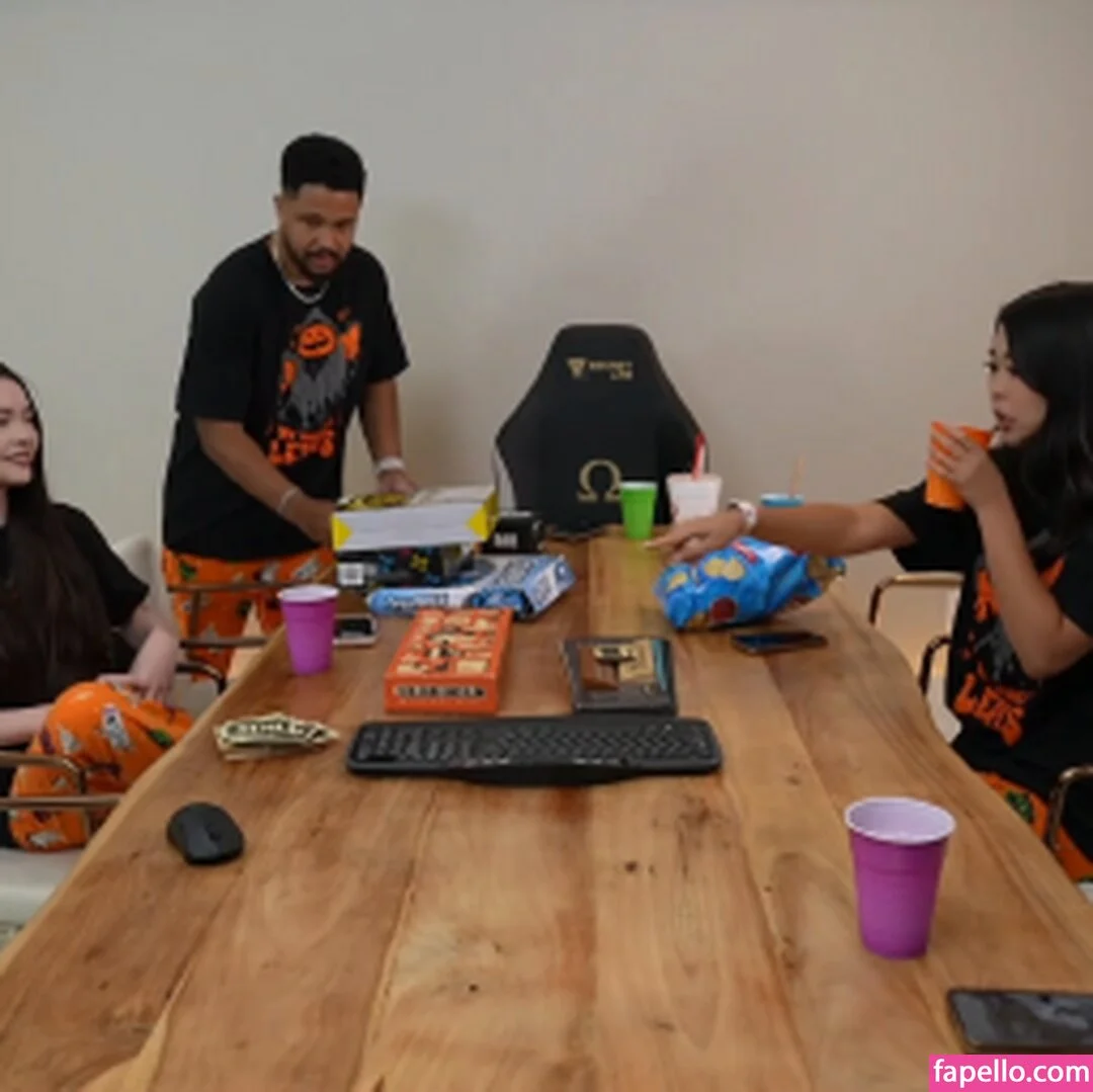 Clara Gomez Onlyfans Photo Gallery 