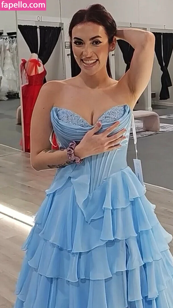 Clara Gomez Onlyfans Photo Gallery 