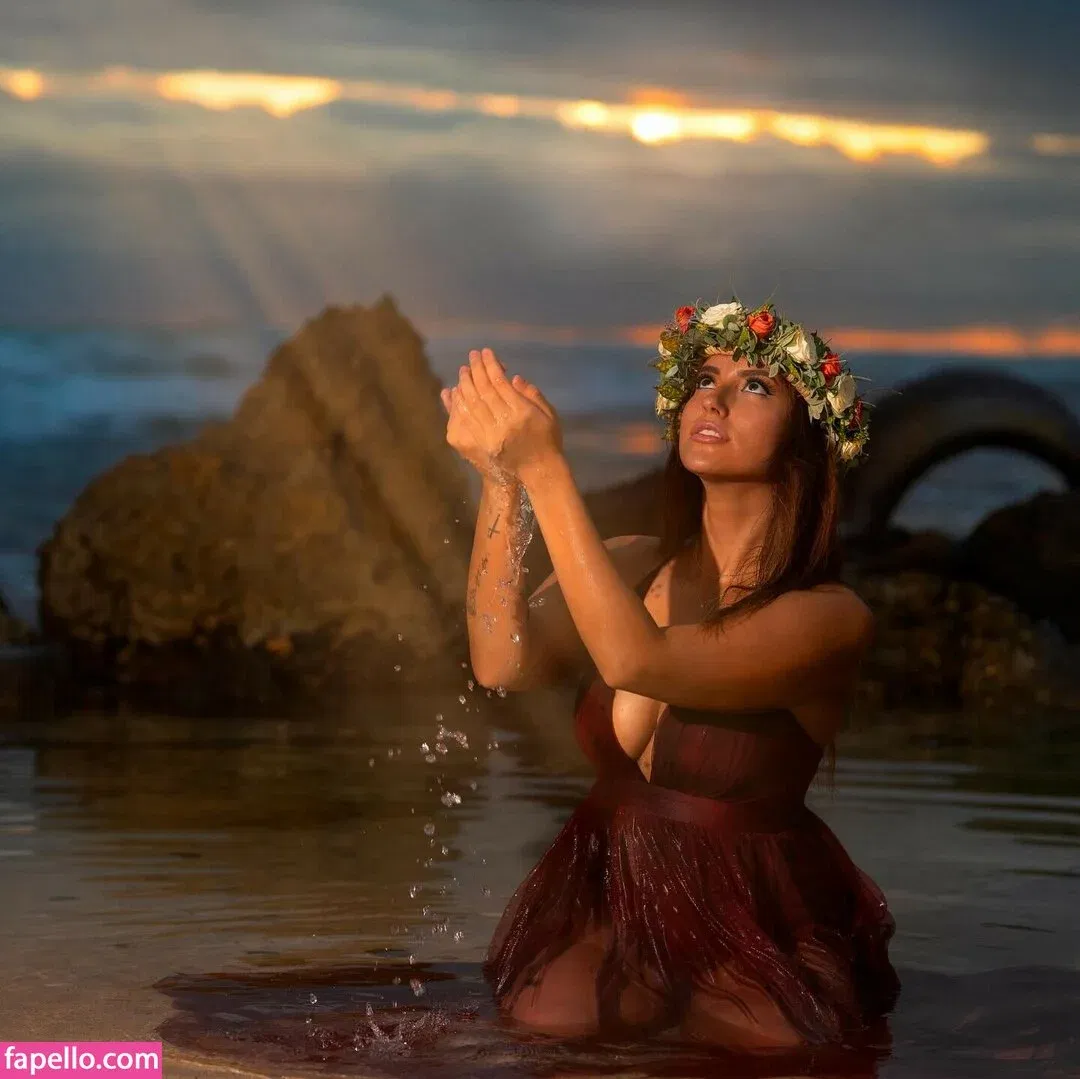 Clara Gomez Onlyfans Photo Gallery 