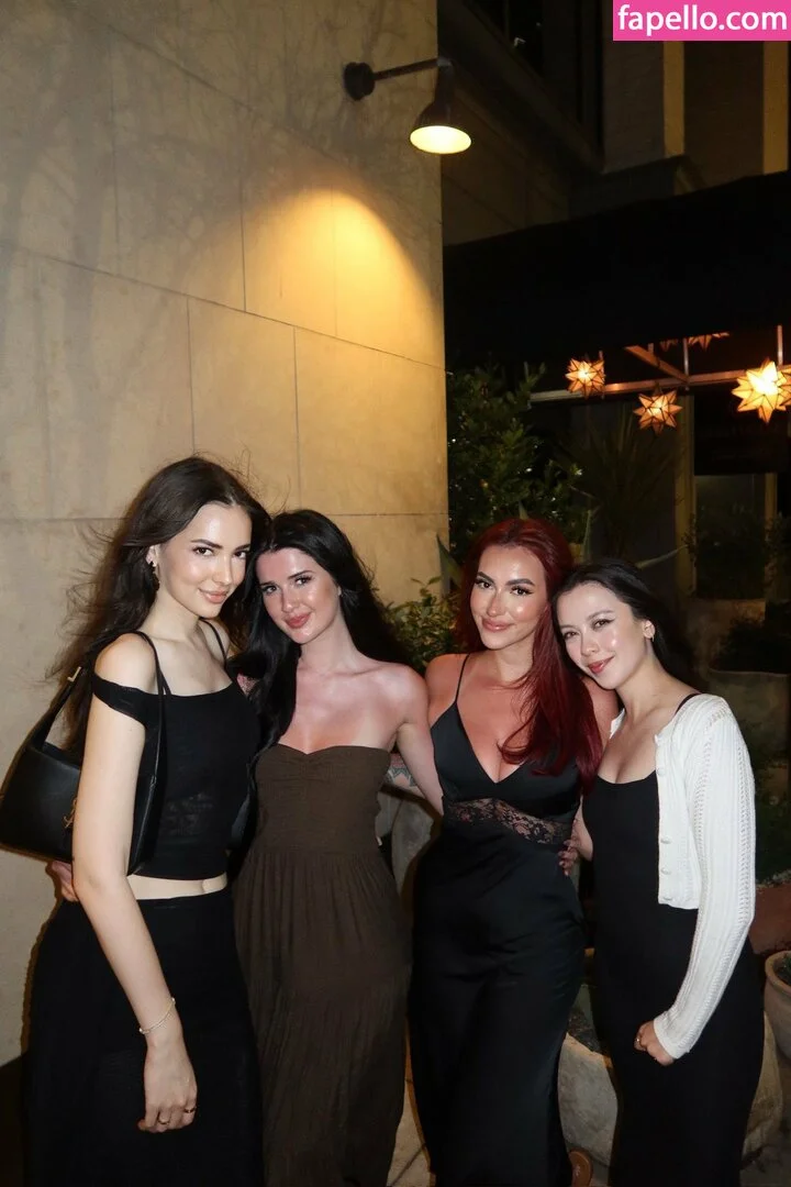 Clara Gomez Onlyfans Photo Gallery 