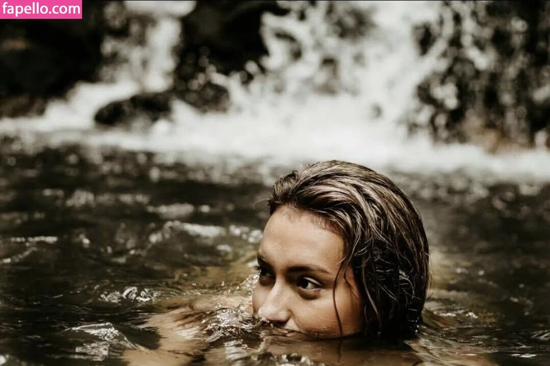 Clara Gomez Onlyfans Photo Gallery 