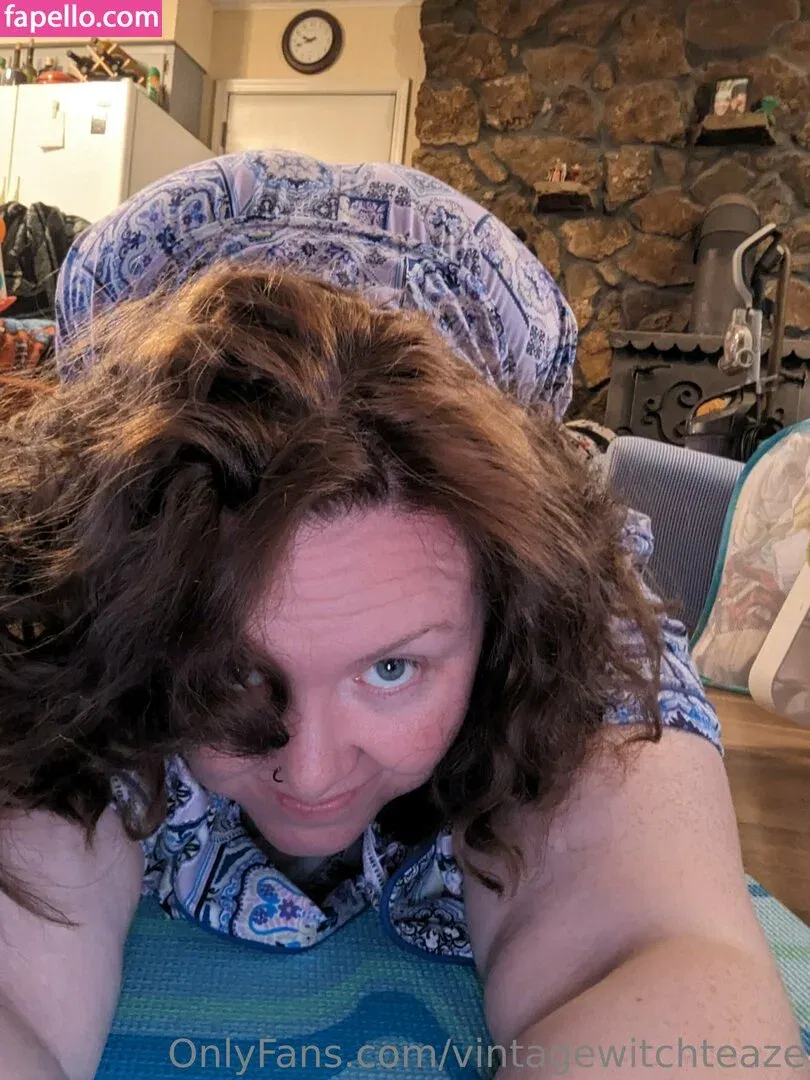 vintagewitchteaze Onlyfans Photo Gallery 