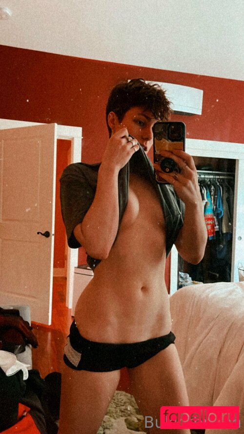 Bukkit Brоwn Onlyfans Photo Gallery 