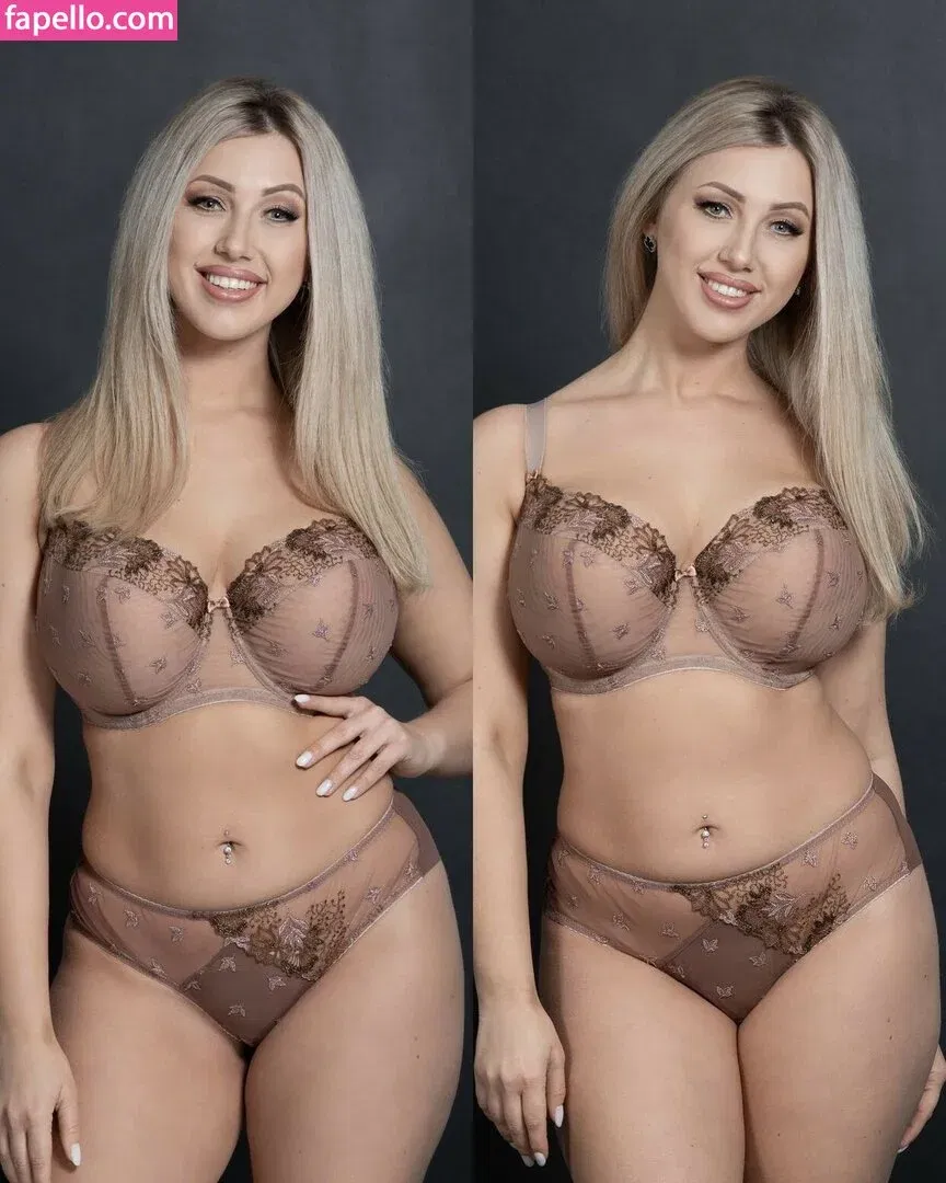 brazerie lingerie models Onlyfans Photo Gallery 