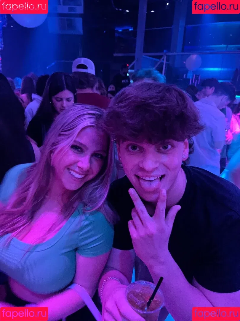 Jacklyn Nicole Onlyfans Photo Gallery 