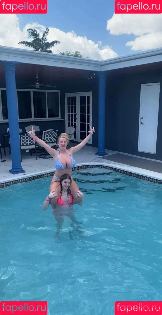 Jacklyn Nicole Onlyfans Photo Gallery 