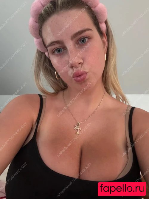 Jacklyn Nicole Onlyfans Photo Gallery 