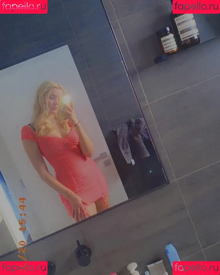 arsonrylucia Onlyfans Photo Gallery 