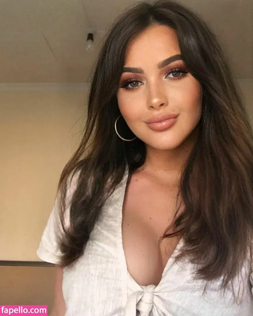 arsonrylucia Onlyfans Photo Gallery 