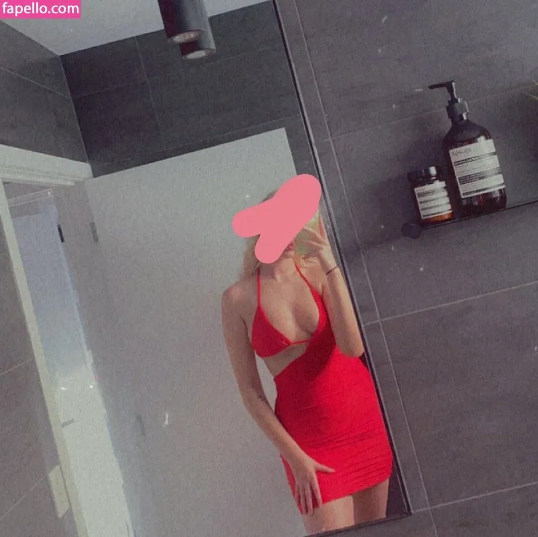 arsonrylucia Onlyfans Photo Gallery 