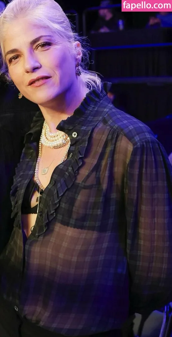 Selma Blair Onlyfans Photo Gallery 