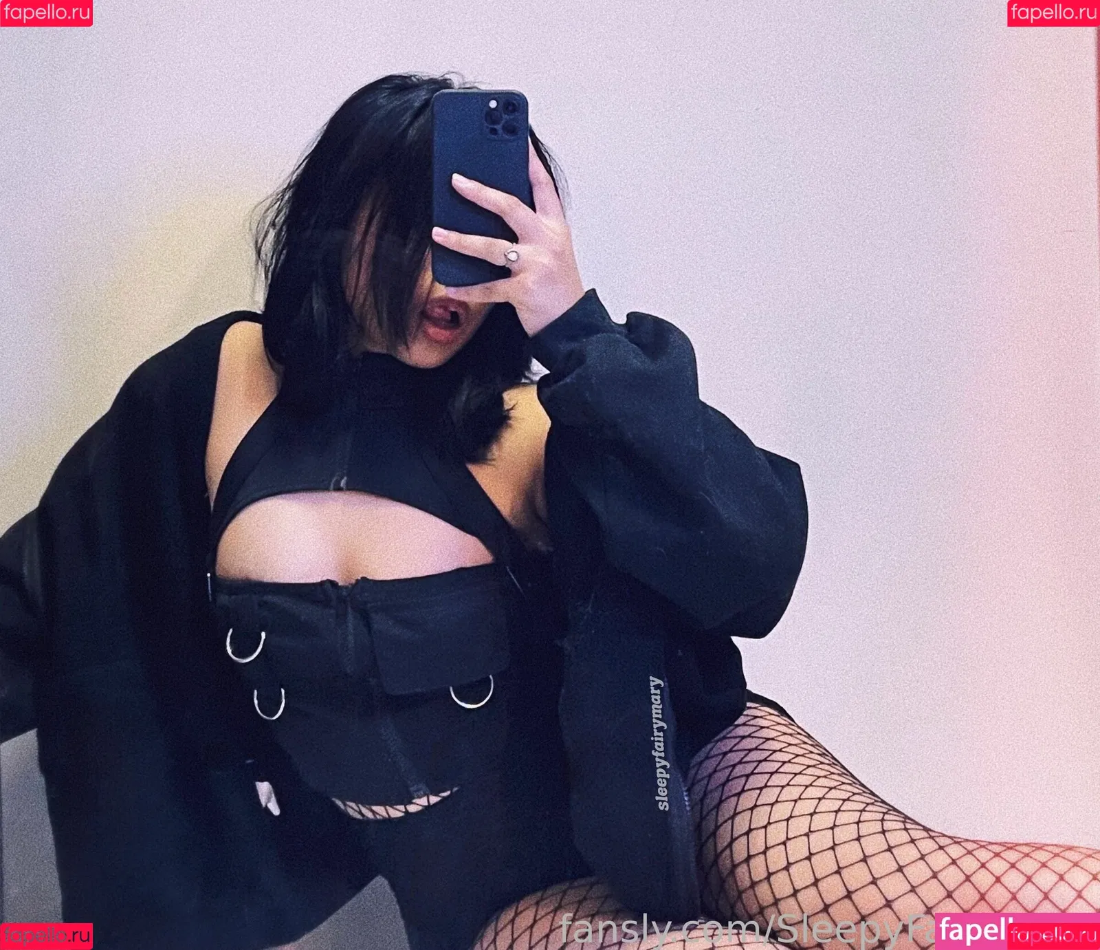 SleepyFairyMary Onlyfans Photo Gallery 