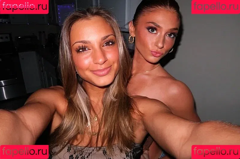 ellaagrantt Onlyfans Photo Gallery 