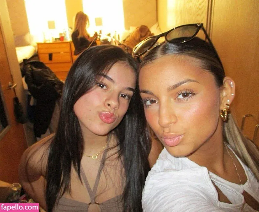 ellaagrantt Onlyfans Photo Gallery 