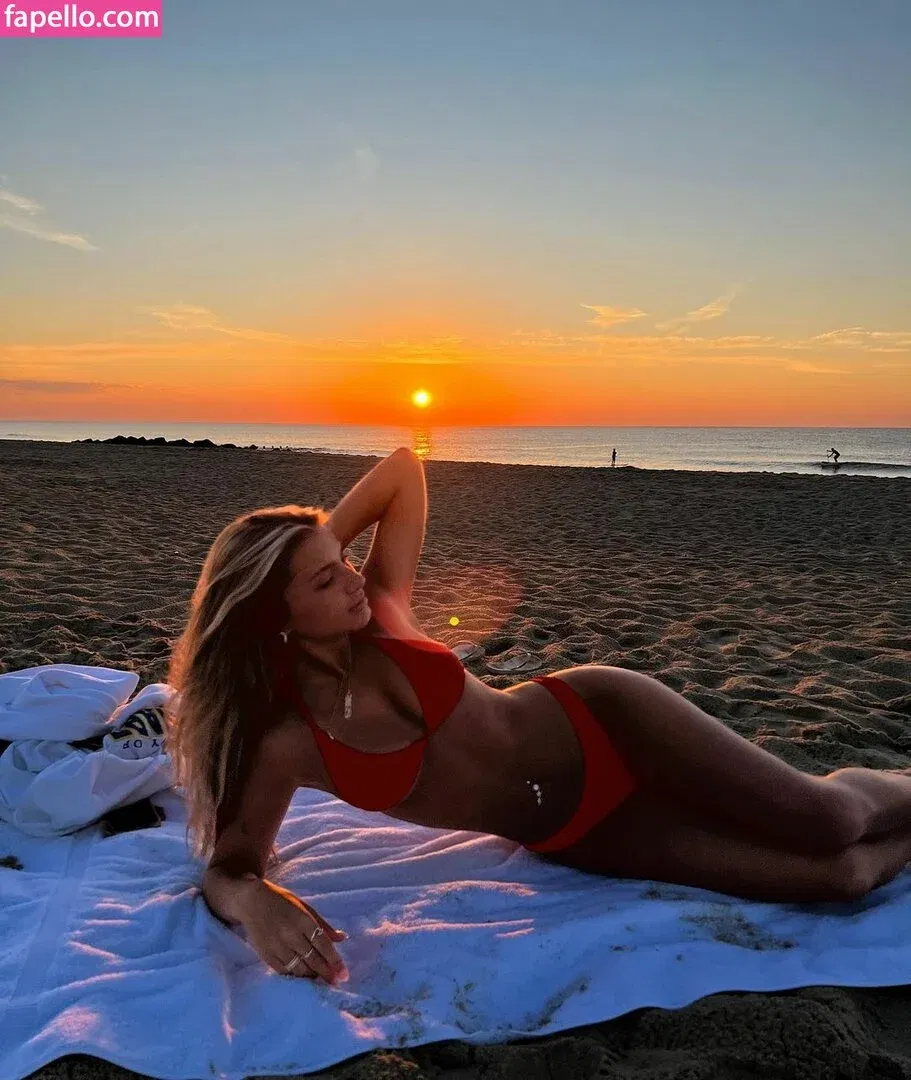 ellaagrantt Onlyfans Photo Gallery 