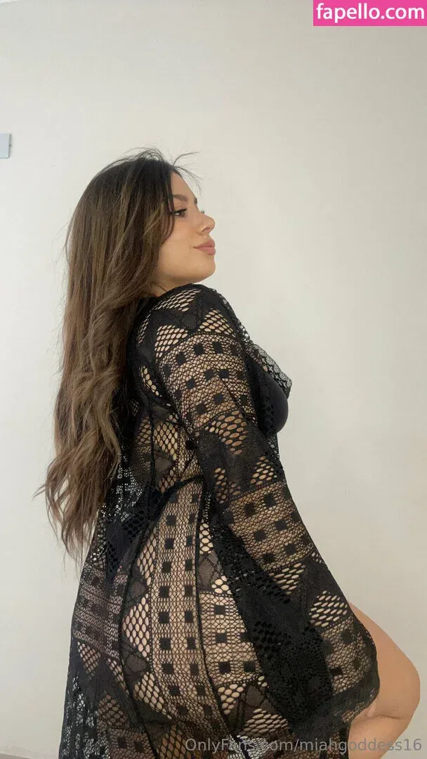 miahgoddess16 Onlyfans Photo Gallery 
