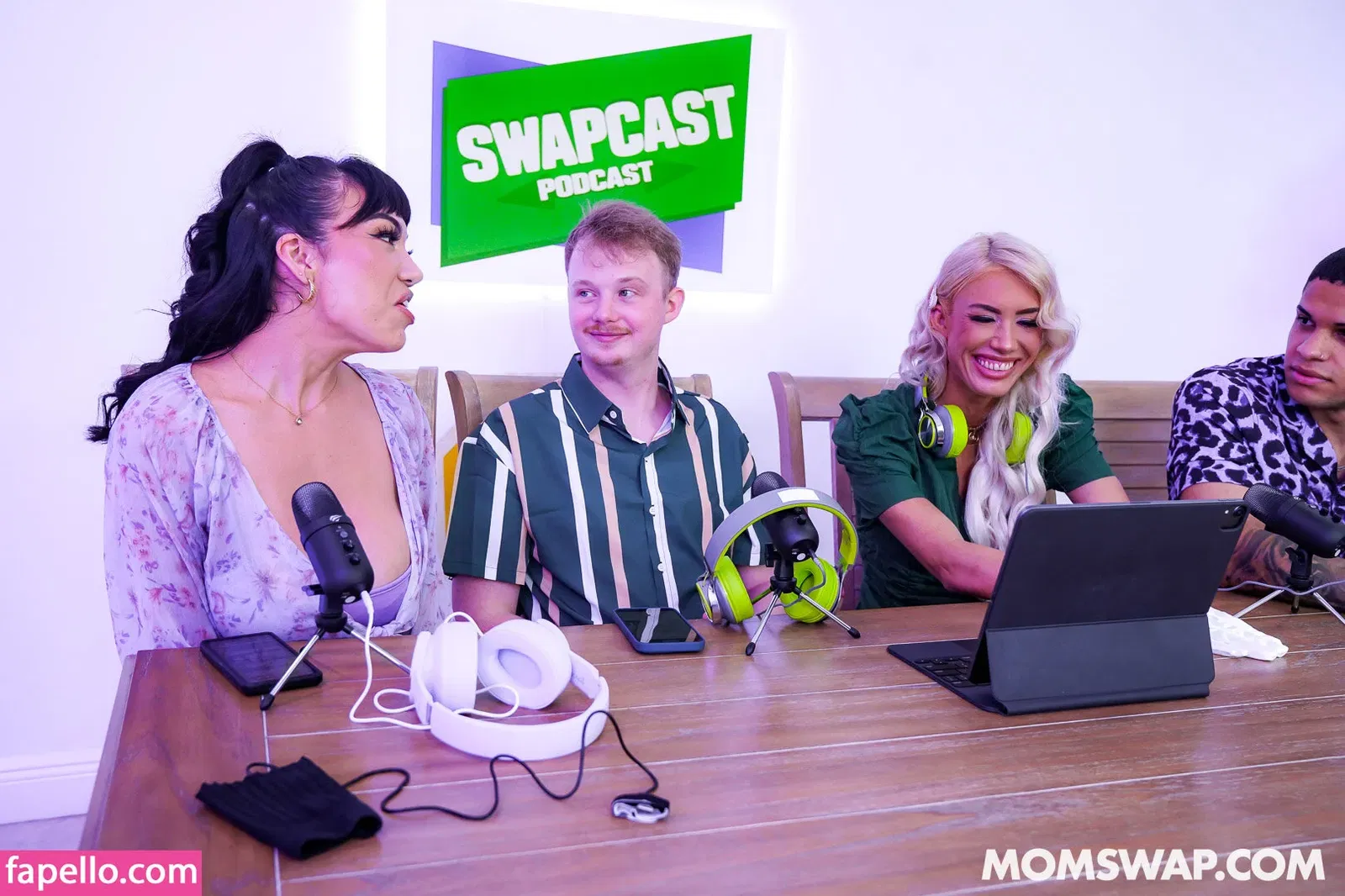 Little Puck Onlyfans Photo Gallery 