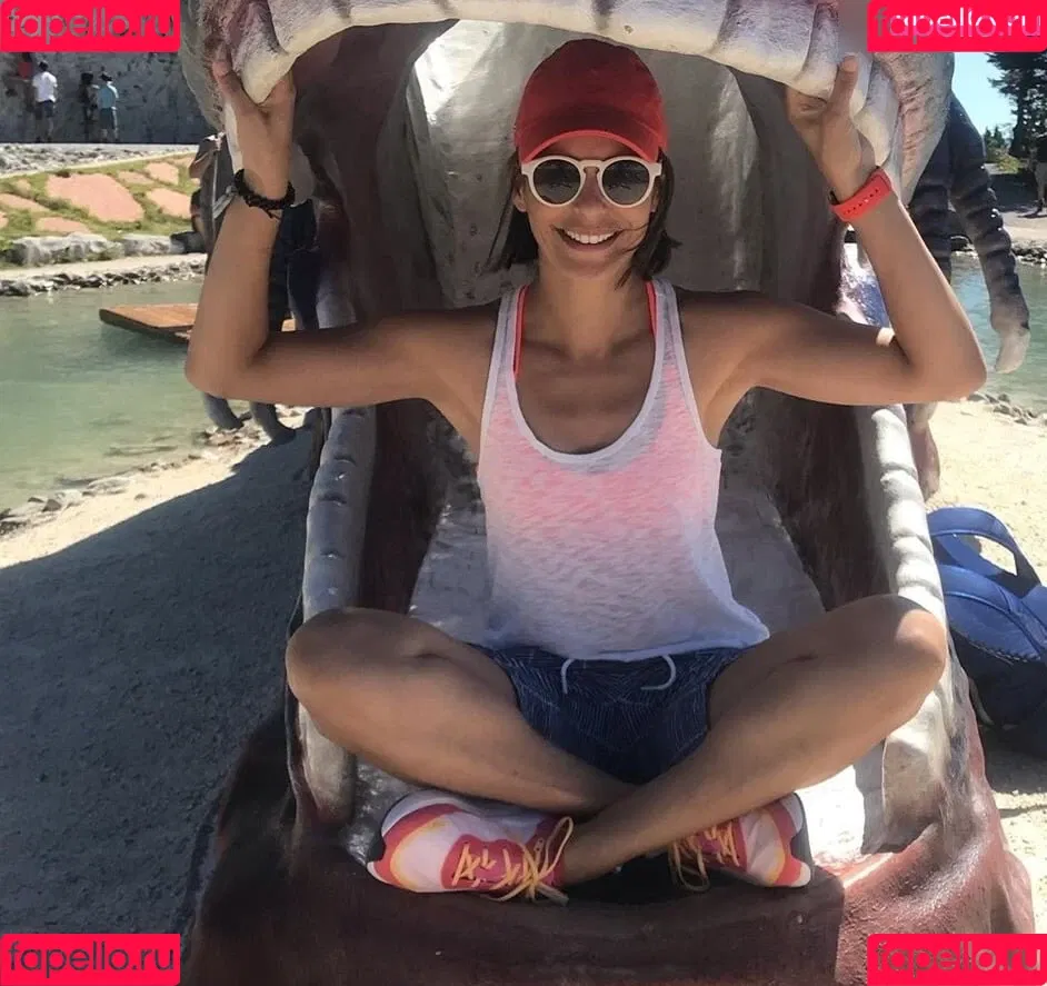 Funda Vanroy Onlyfans Photo Gallery 