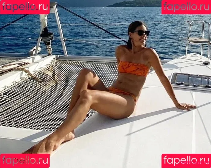 Funda Vanroy Onlyfans Photo Gallery 