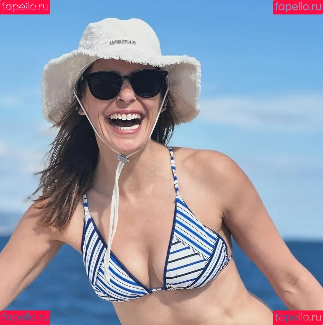 Funda Vanroy Onlyfans Photo Gallery 