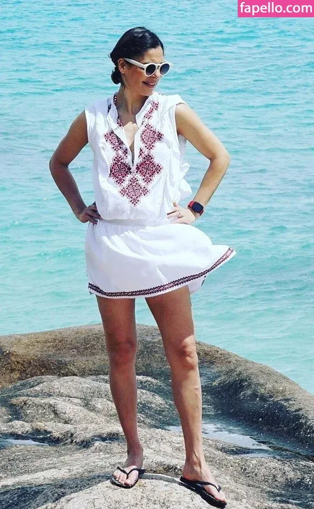 Funda Vanroy Onlyfans Photo Gallery 