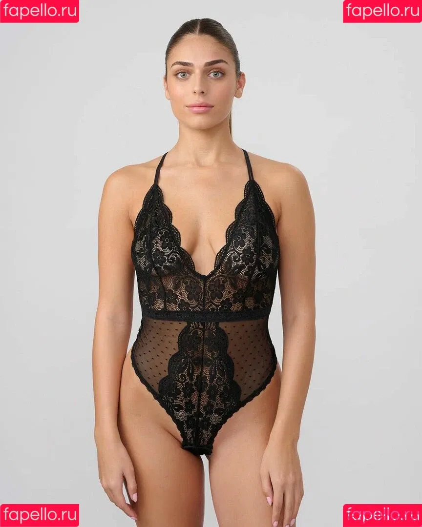 Noya Arviv Onlyfans Photo Gallery 