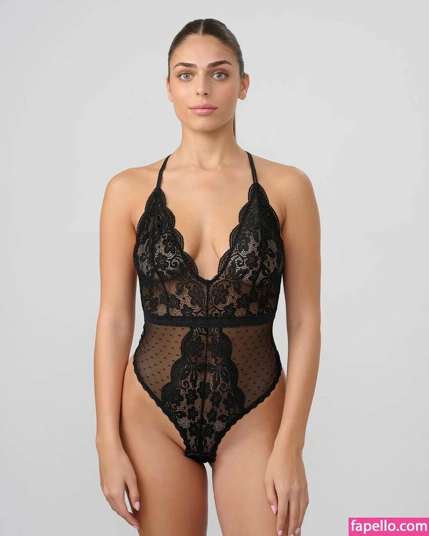 Noya Arviv Onlyfans Photo Gallery 