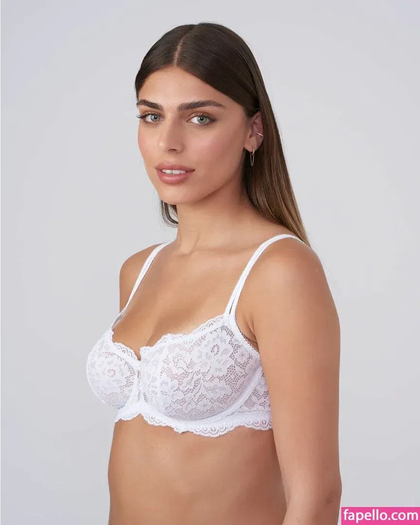 Noya Arviv Onlyfans Photo Gallery 