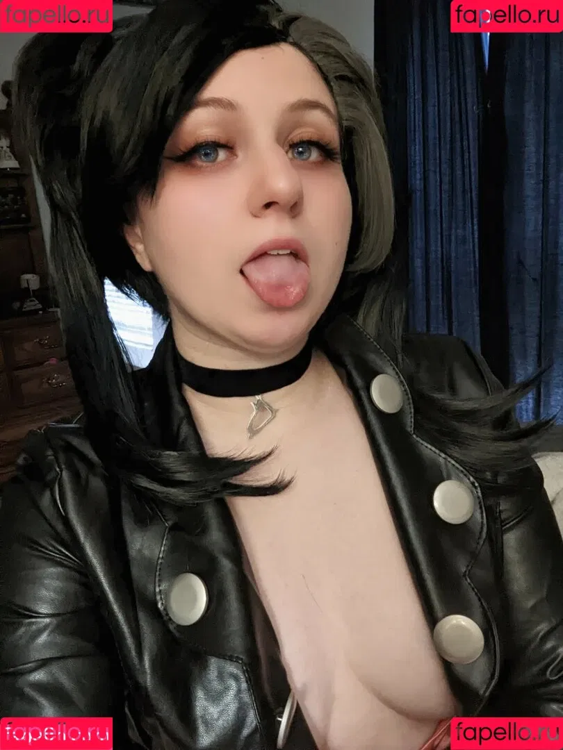 elladonella-free Onlyfans Photo Gallery 