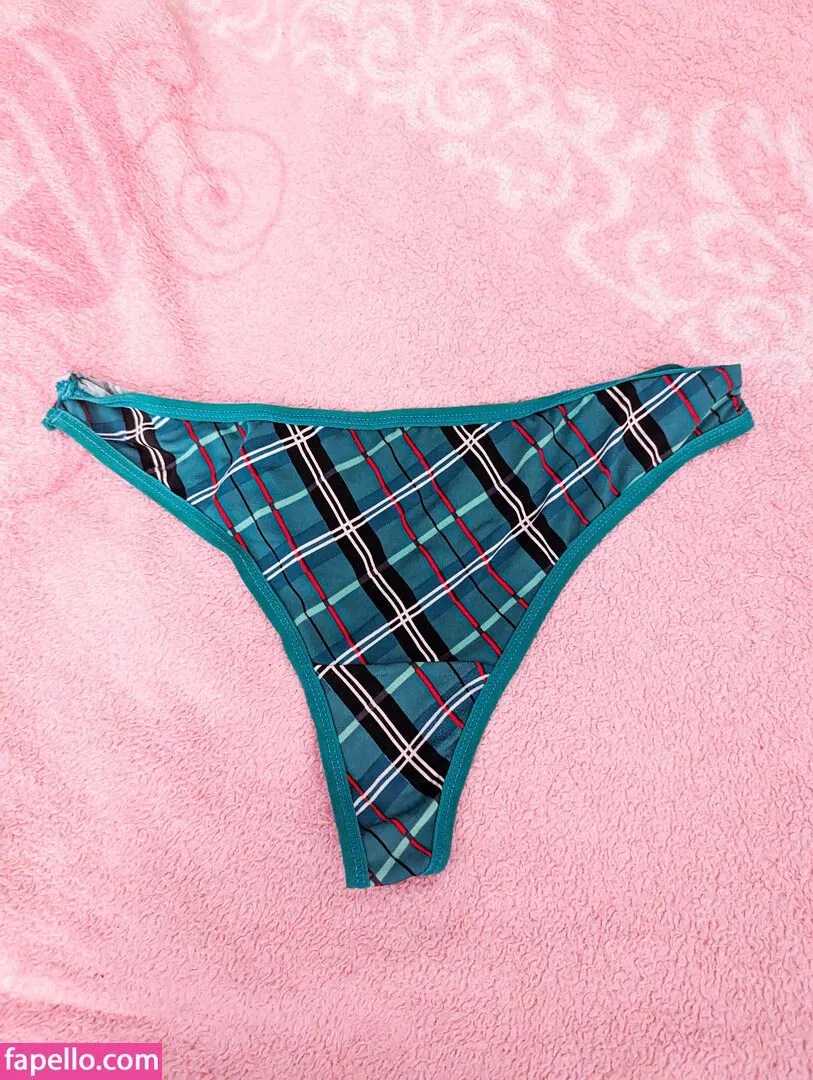 elladonella-free Onlyfans Photo Gallery 