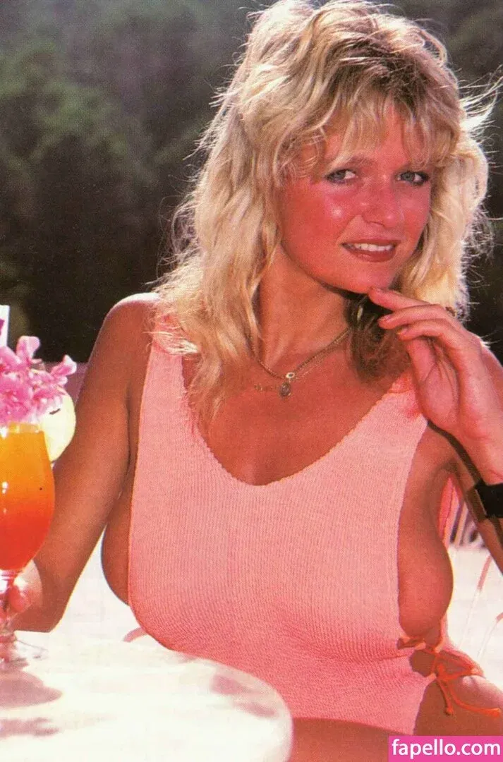 Debee Ashby Onlyfans Photo Gallery 