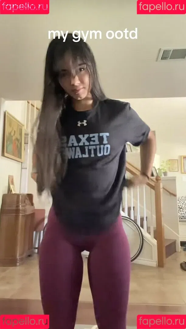 thelizzyporter Onlyfans Photo Gallery 