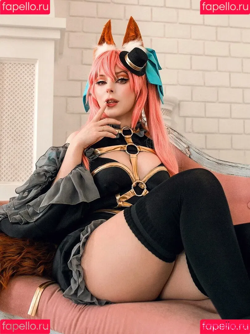 Mayweda Cosplay Onlyfans Photo Gallery 