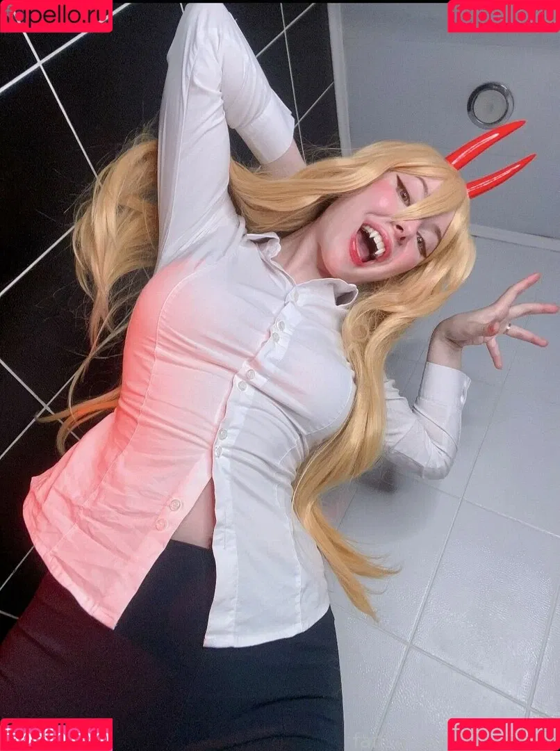 Mayweda Cosplay Onlyfans Photo Gallery 