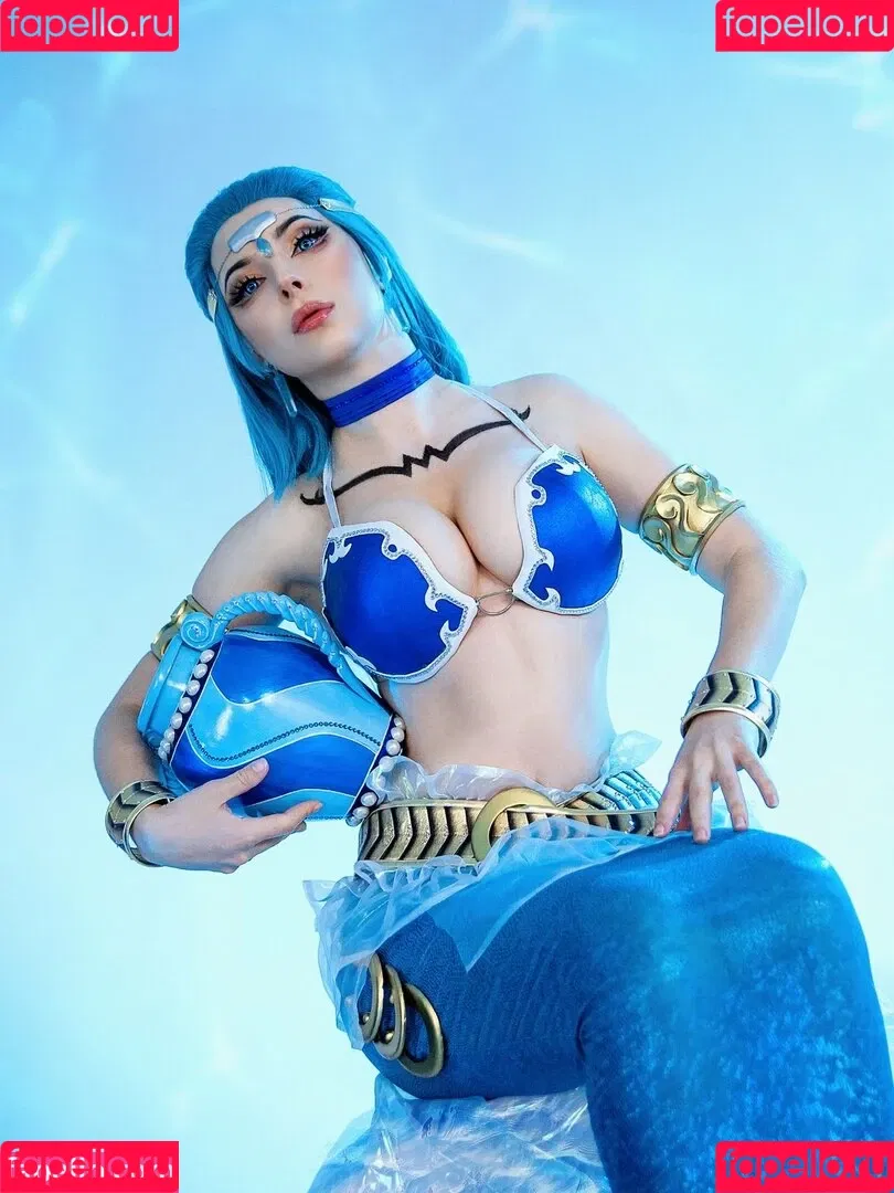 Mayweda Cosplay Onlyfans Photo Gallery 