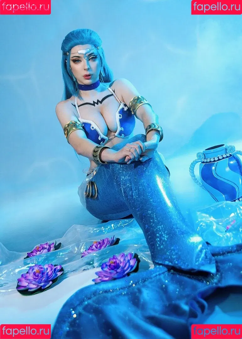 Mayweda Cosplay Onlyfans Photo Gallery 