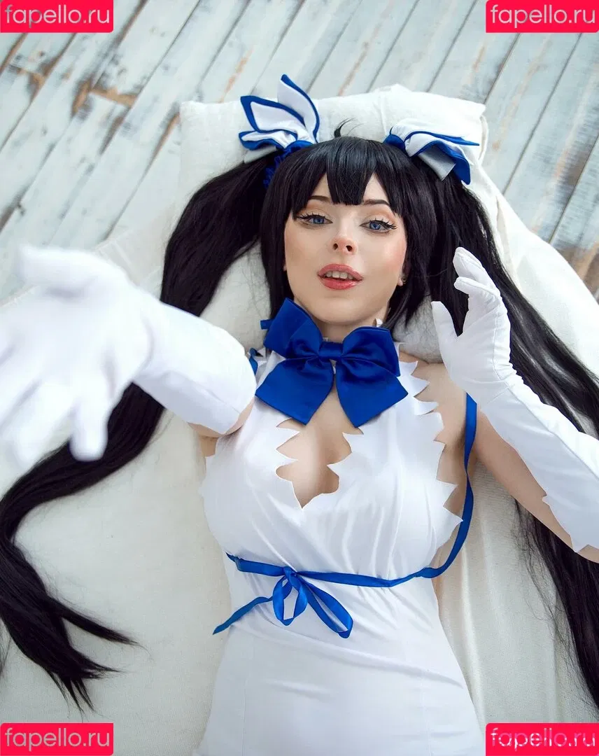 Mayweda Cosplay Onlyfans Photo Gallery 