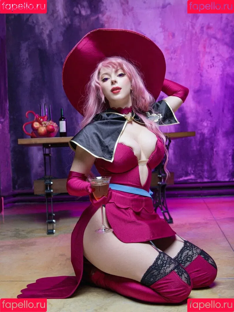 Mayweda Cosplay Onlyfans Photo Gallery 