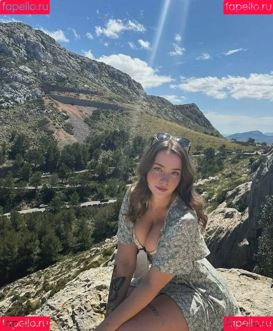 milkyybecky Onlyfans Photo Gallery 