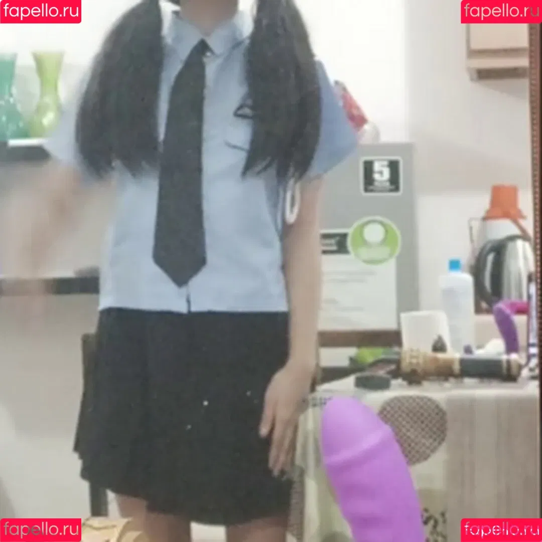 IrisiMawi Onlyfans Photo Gallery 