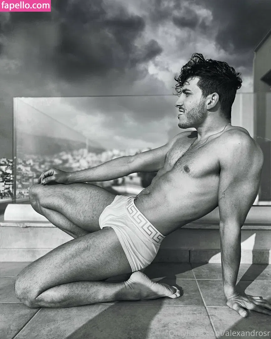 alexandrosr Onlyfans Photo Gallery 