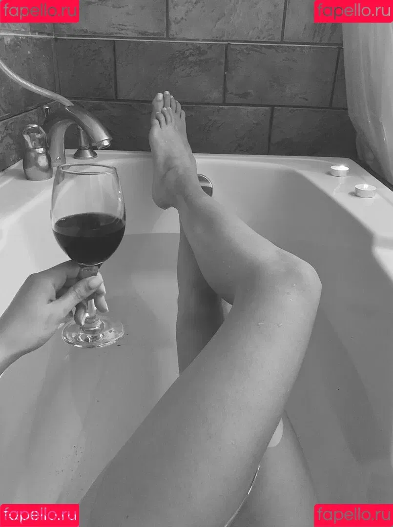 BimboUbermensch Onlyfans Photo Gallery 