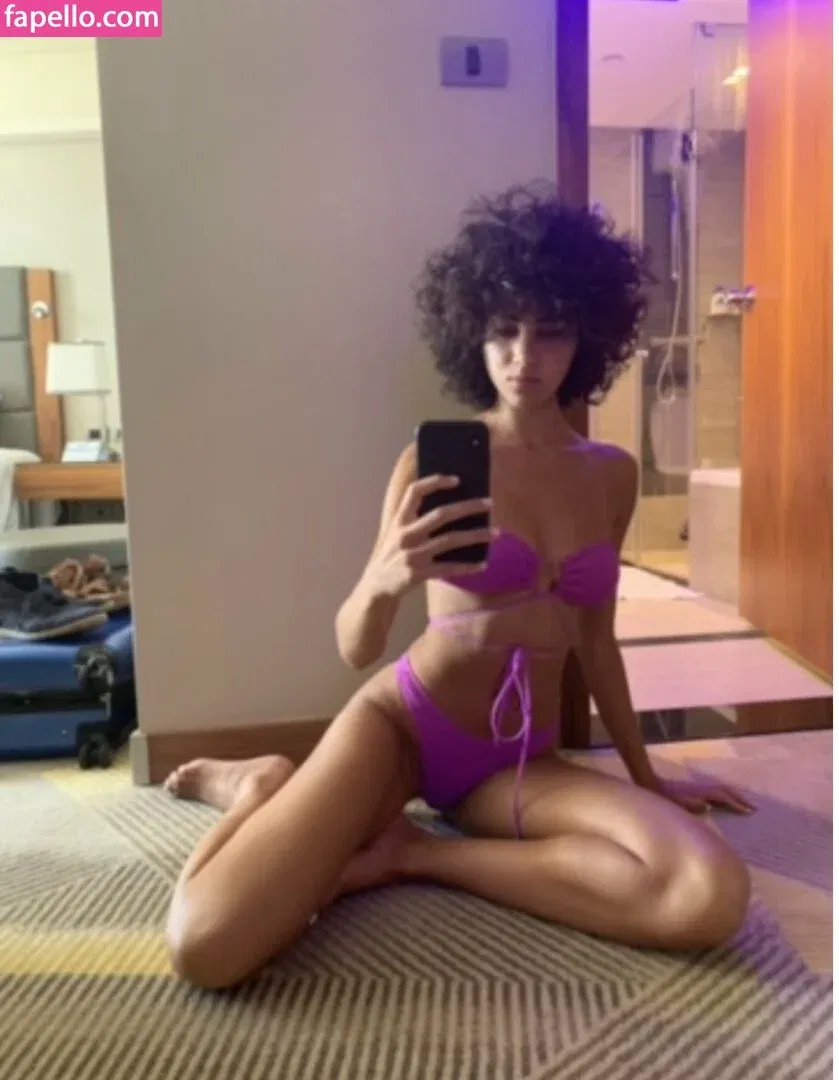 BimboUbermensch Onlyfans Photo Gallery 